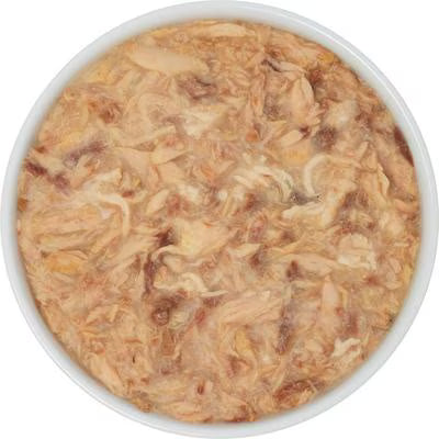 FUSSIE CAT TUNA CH IN GOAT